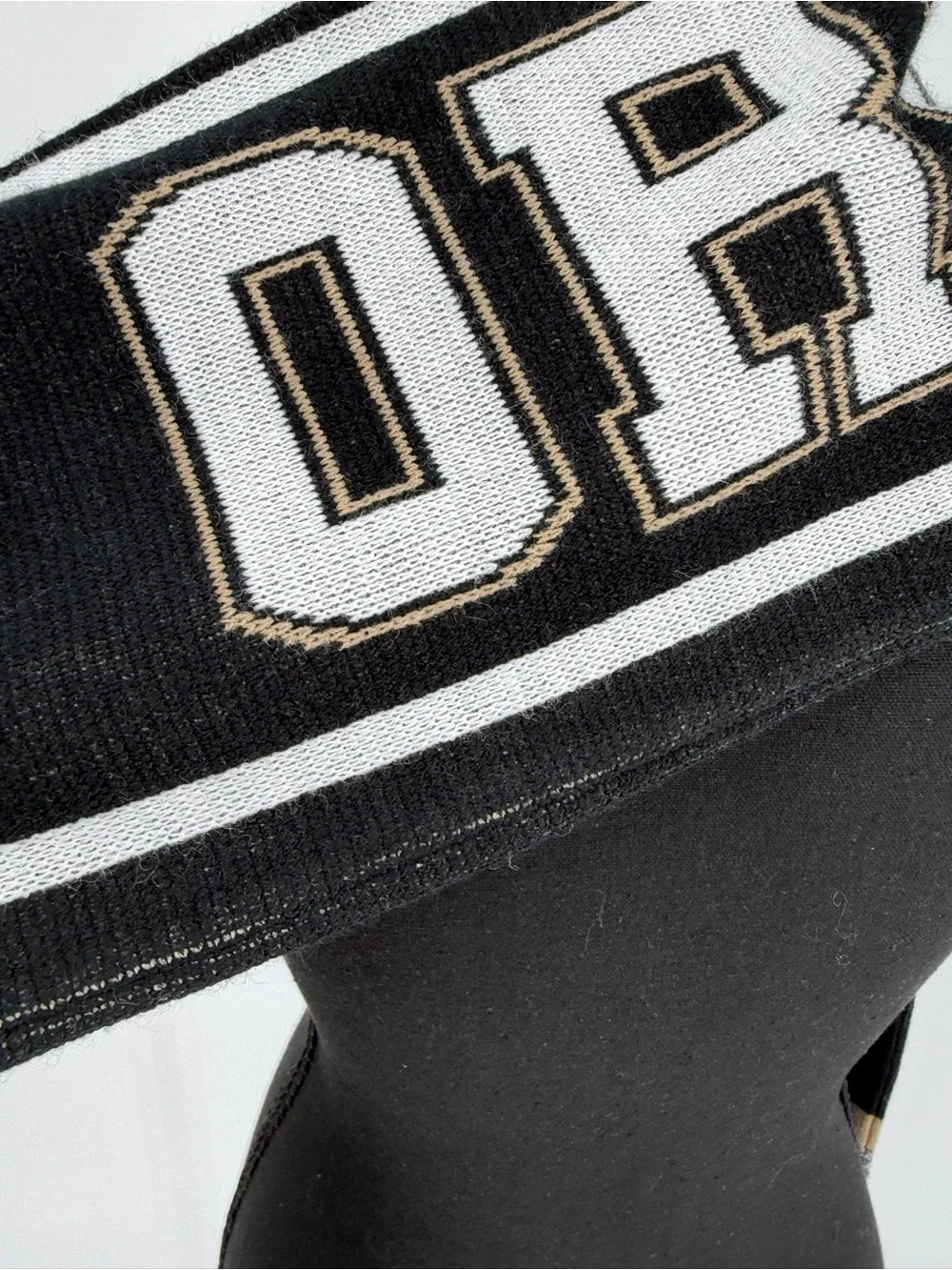 N/A black tan